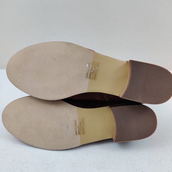 JC Womens Reggi Block Heel Perforated Ankle Bootie Side Zip Camel Sz 9 - Picture 8 of 9